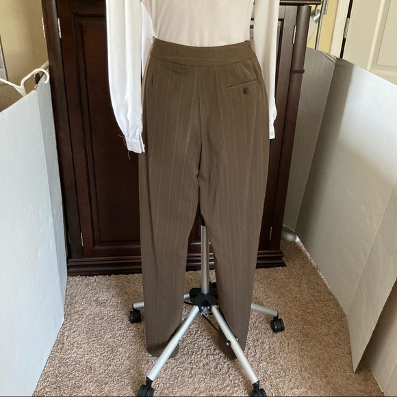 Rafaella Brown 2-pc Job Work Office Suit Size 8  6 - Picture 14 of 16
